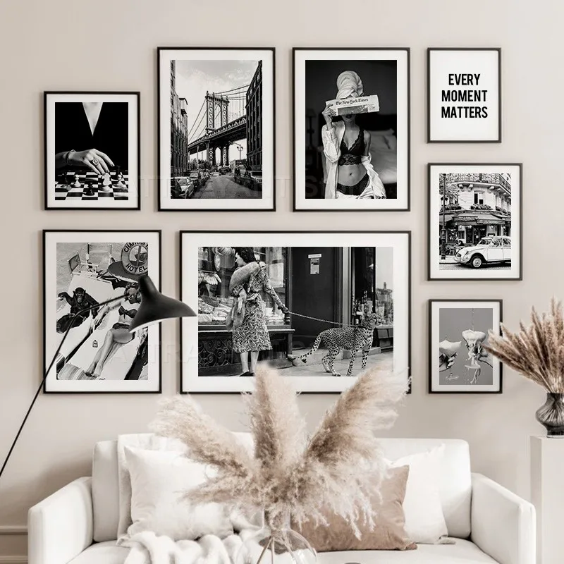 Schwarz und Weiß Vintage Wand  – Vintage Fashion Sketches Bewertung und Preis
